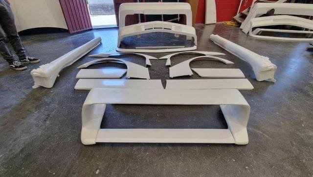 KIT DE CARROSSERIE MERCEDES 190 EVO 2 + ÉLÉMENTS 16V - Image 9