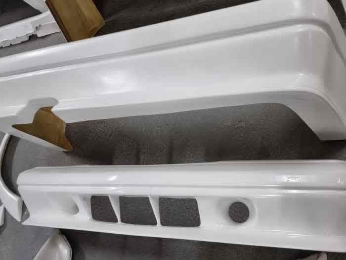 Kit carrosserie Mercedes 190 EVO 2 – Haute Qualité - Image 3